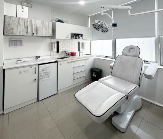 Clínica KDerma - Boxes (Cuad)_01_Opti